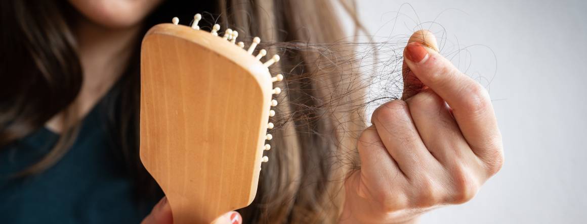 Quelles sont les causes de la mauvaise qualité des cheveux ?
